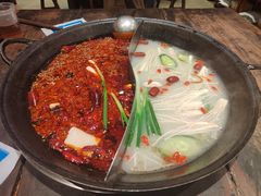 -周小明火锅(黑金冠社区店)