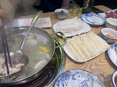 -夜牛潮汕鲜牛肉火锅店(翻身店)