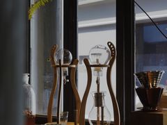 -Metal hands·铁手咖啡