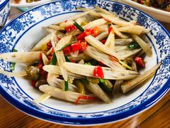 -小洞天柴火土菜馆