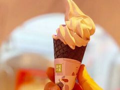 葡萄冰淇淋-奈雪的茶(金鹰广场店)