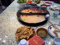 -鸿姐老火锅(花园路店)