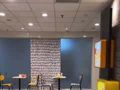 -麦当劳(火车北站餐厅)