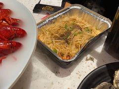 -沪小胖小龙虾(淮海中路旗舰店)