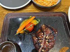 -西语炭烧牛排·西厨(石龙店)
