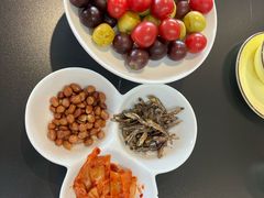 -小红鲸·海鲜餐厅(轸大路店)