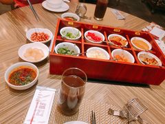 -四季火锅酒家(新濠影汇店)