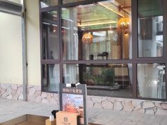 -湘力力小院·鱼汤泡饭(枫林路店)