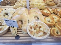 -焙丽拾光(麦凯乐直营店)