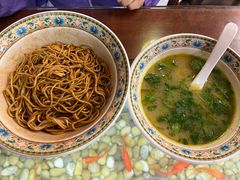 葱油拌面-金杨拉面王小吃面馆·牛三宝面·红烧牛肉粉