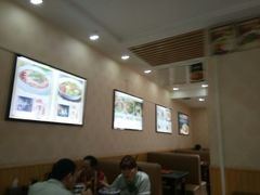 大堂-牛壹品牛肉拉面(东风路店)