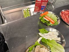-鹿鸣山草本茶香火锅(园西路店)