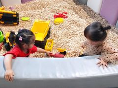 -萨卡屋亲子乐园·餐厅(龙山万物工场店)