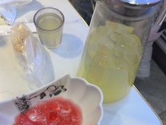 -徐记小怪兽肉蟹煲(中央大街店)
