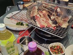 -合易泓烤肉•首创生椰大油边(宁山路店)