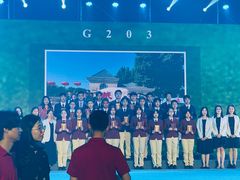 -北京市海淀外国语实验学校