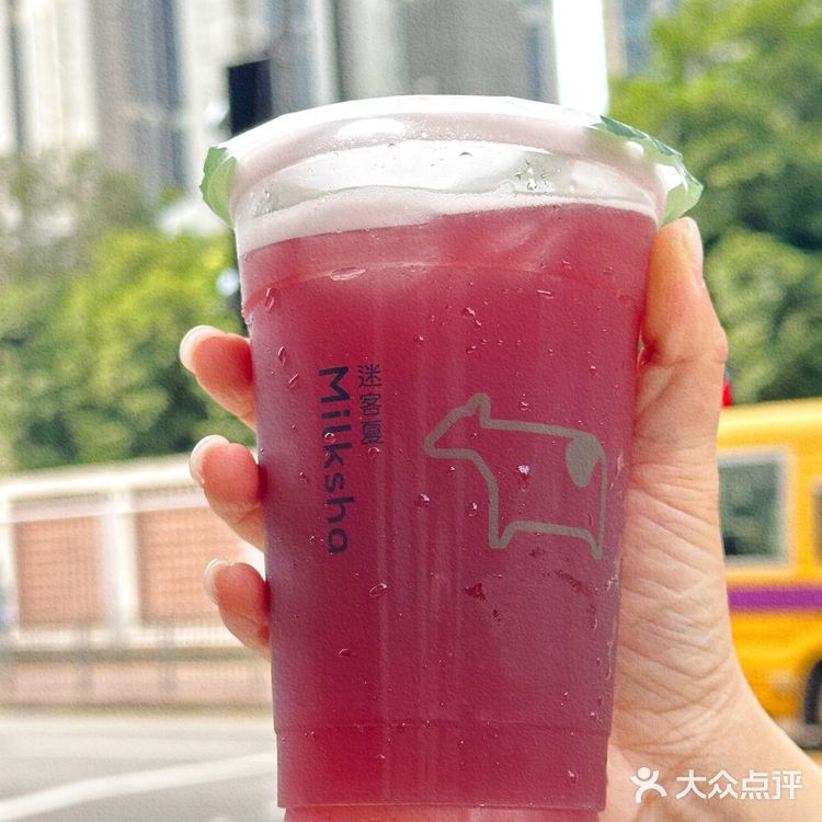 在香港！火遍湾湾的奶茶天花板就是它！