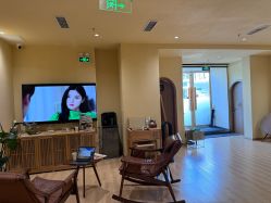 -小颜秘家·韩国整骨