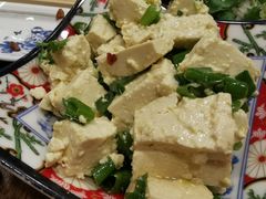 -粘豆包铁锅炖二部(温泉街店)