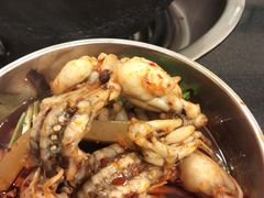 -鸿顺老铁锅美蛙鱼府(解放碑店)