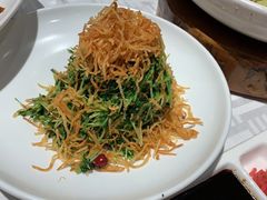 巧拌豆苗-四季民福烤鸭店(王府井灯市口店)