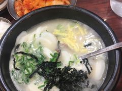 年糕雪浓汤-神仙雪浓汤(明洞店)
