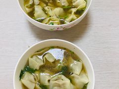 -周震馄饨