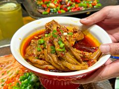 -佬牌火辣辣衢州特色菜(皇冠总店)