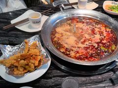 -老船舫·现做活鲜鱼馆(东郊记忆店)