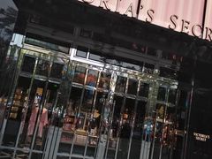 -Victoria's Secret(杭州湖滨银泰in77店)