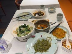 -江城小馆陕南妈妈菜·全球旅行餐厅(钟楼店)