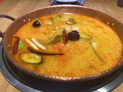 -洱火云南酸菜牛肉火锅(石景山当代商城店)