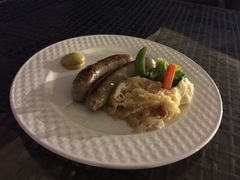 -LENBACH兰巴赫西餐啤酒坊(大连星海广场店)