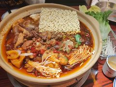-沙胆彪炭炉牛杂煲(上海日月光广场店)