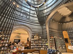 -思南书局·诗歌店