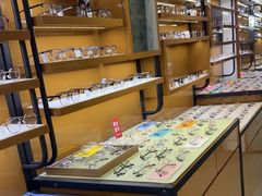 -罗伯特眼镜·蔡司官方授权(罗湖国贸店)