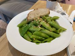 罗勒鸡肉松子意大利面-WHEN PIGS FLY当猪飞