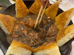 小鸡榛蘑一锅出-关东风老北方菜馆(桂芳园店)