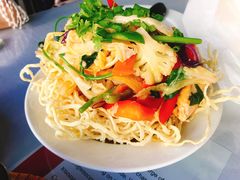 -Lanterns Vietnamese Restaurant
