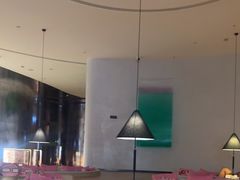 -涨巢·潮玩水疗局