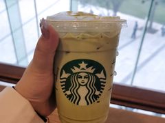 -星巴克(郑州曼哈顿广场店)