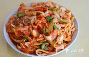 Potato and Beef Stir-Fried Knife-Sliced Noodles