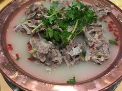 羊蝎子涮锅&nbsp;小份-香满锅老北京羊蝎子火锅·家常菜(新街口店)