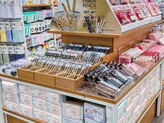 -名创优品(海珠乐峰广场店)