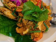 -Chom Cafe and Restaurant