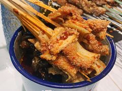 茶缸肚-四季烟火烧烤酒场