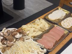 -刘少华贵州小黄牛·鲜牛肉火锅(总店)