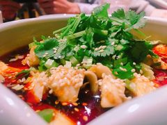-三人行骨头王火锅(长寿店)