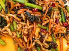 -鑫渔港海鲜本地菜·山海关浑锅(东戴河店)