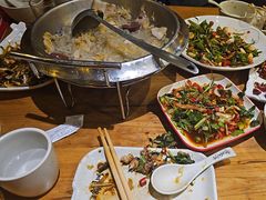 -小俩口烧烤东北菜(双井店)